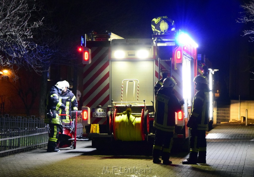 Feuer Koeln Kalk Kalk Muelheimerstr P51.JPG - Miklos Laubert